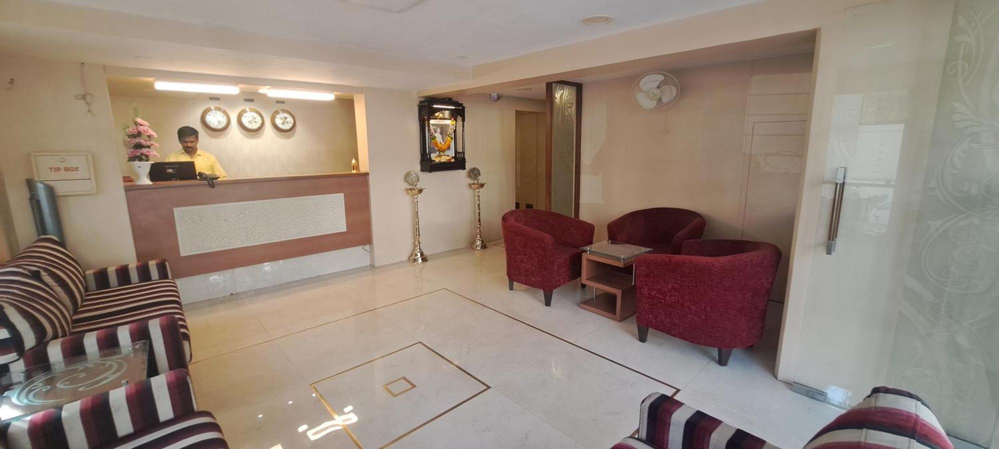 Hotel Swaroop Pune Luaran gambar
