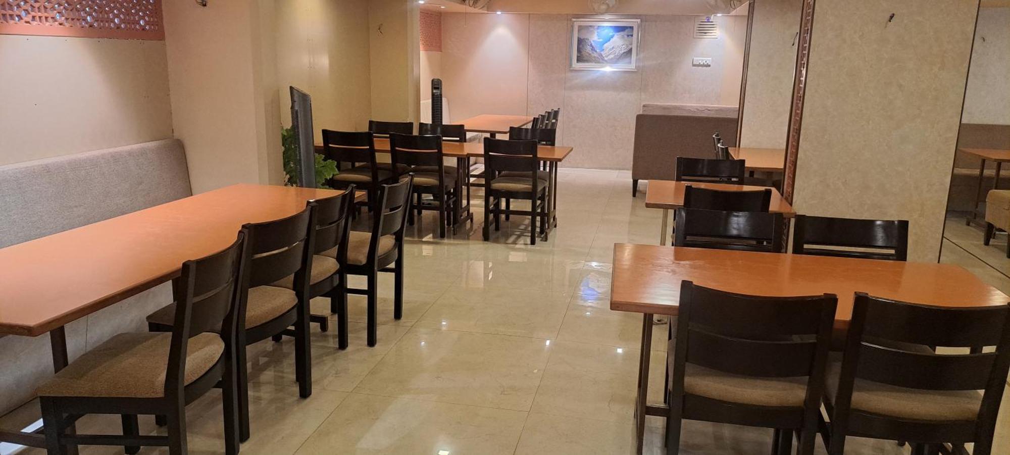 Hotel Swaroop Pune Luaran gambar